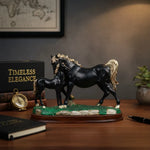 Royal Companionship Statue - Onyx Gold Collection