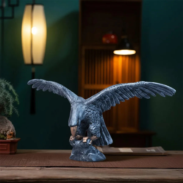 Royal Eagle - Antique Silver Collection