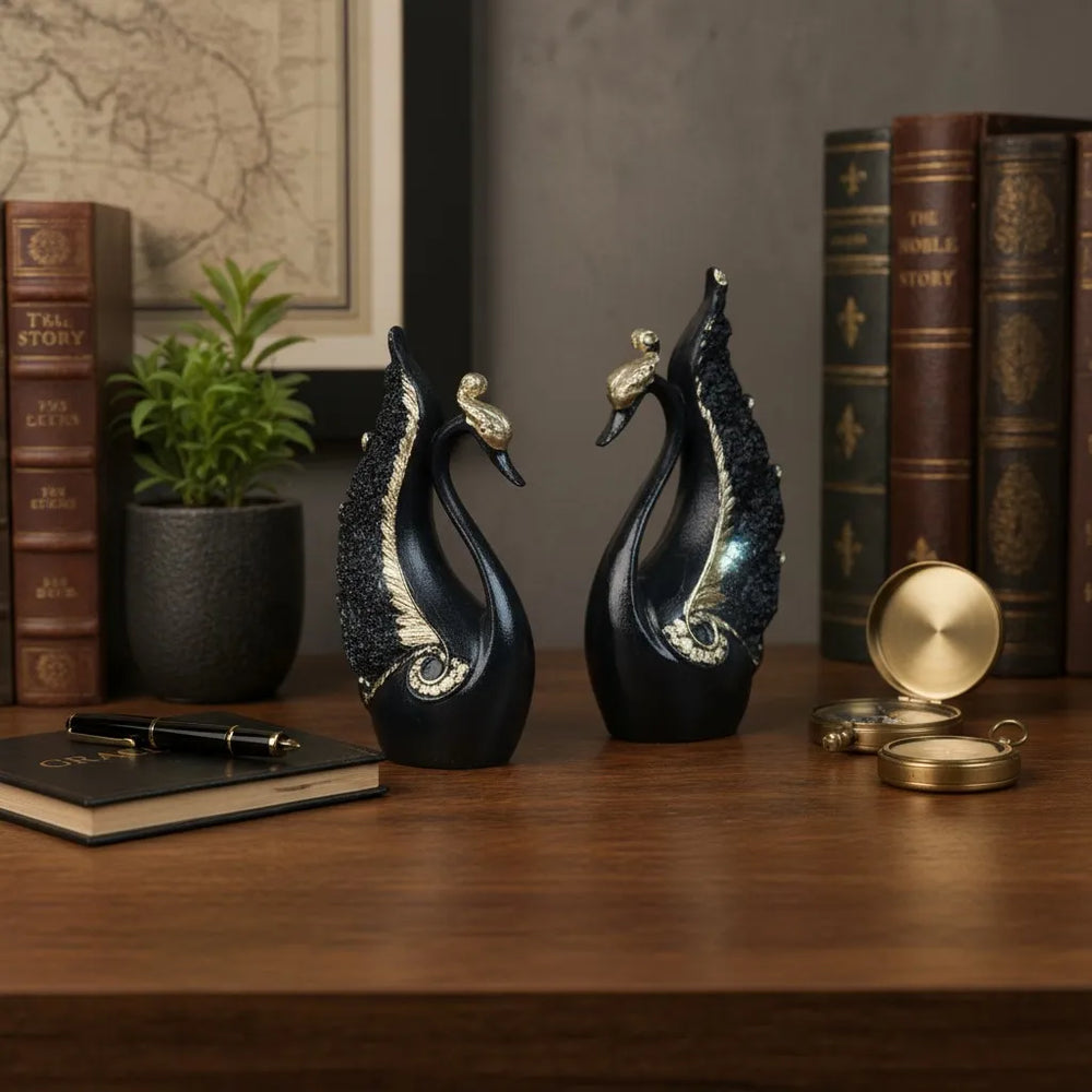 Royal Swan Pair - Black with Gold touch